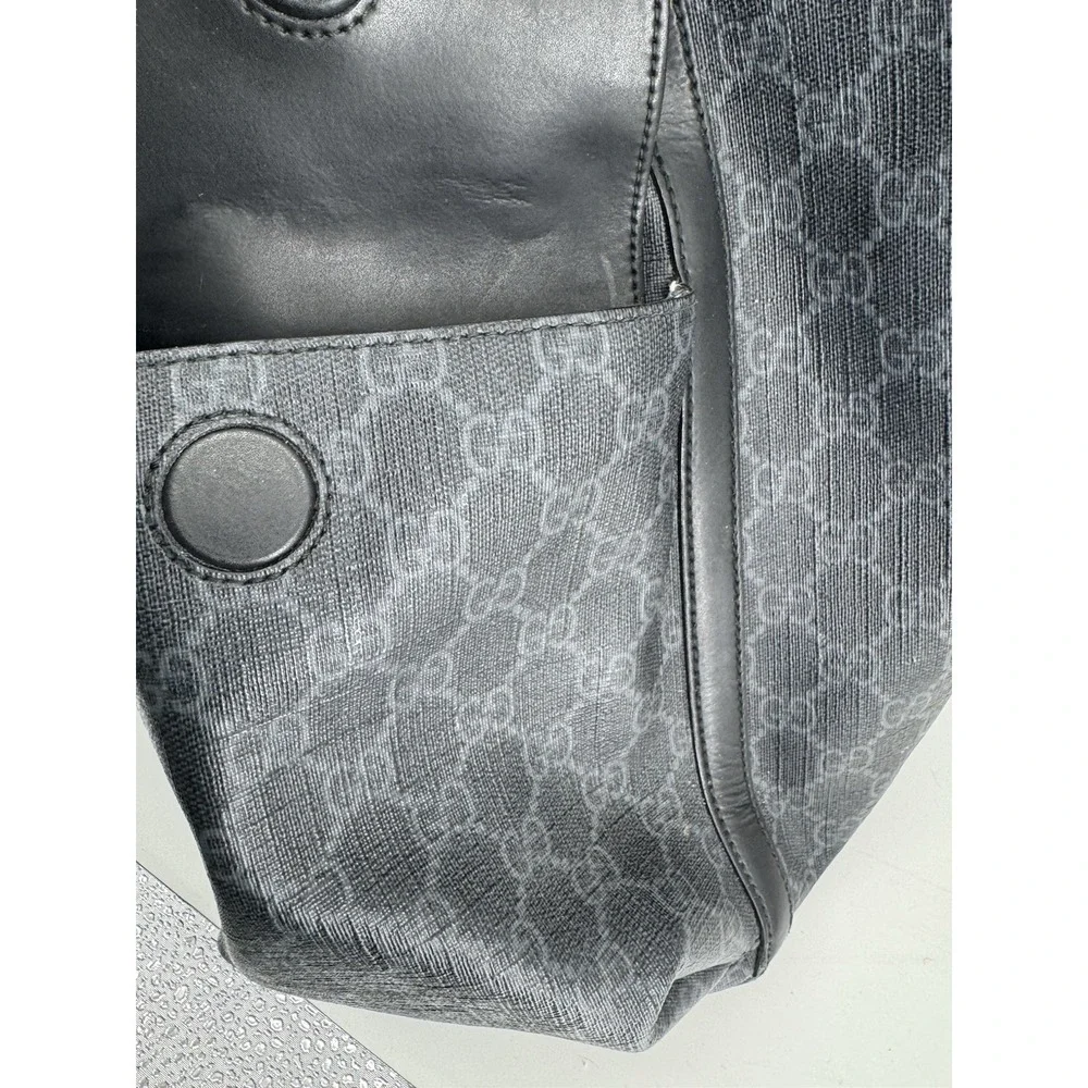 Gucci supreme diaper bag authentic